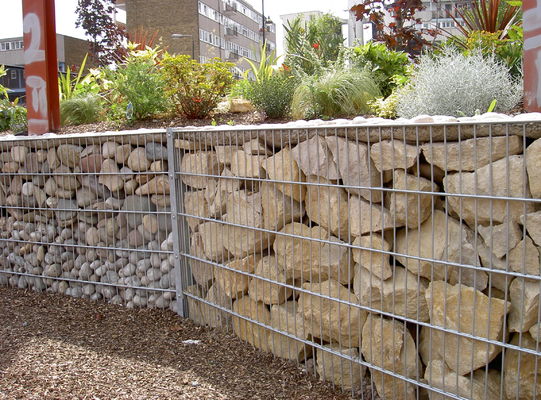 Welded Galvanized Reinforced Stone Cage Gabion Fence System 1.5m Width
