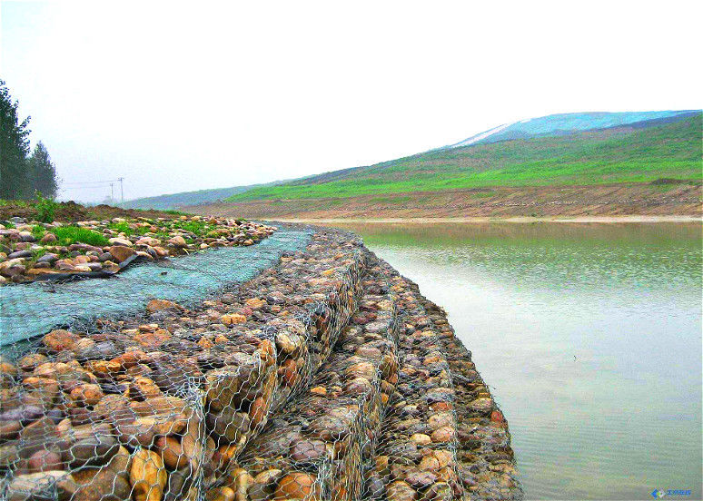Hebei Bending Fence Technology Co., Ltd. manufacturer production line
