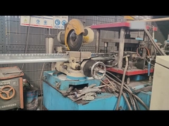 The production process of peach post is like this