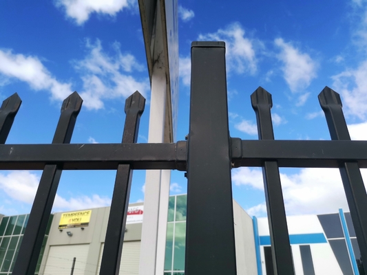 Iso 9001 Steel Picket Fence Wrought Picket Top Garden 6 Ft Tall Durable Prefabricated