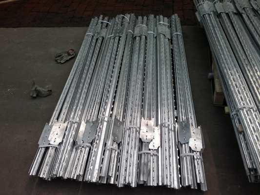 30*30*3 Mm Studded Tpost Hot Dipped Galvanized 0.95lb/Ft