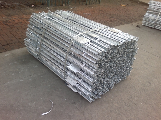 600mm Fence Star Pickets Y Post For Construction Temporary Fence 2100mmx2400mm