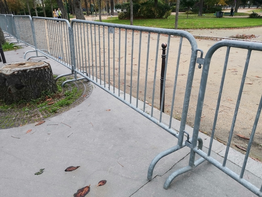 Temporary Pedestrian Steel Barricade Crowd Control Barriers Fence Powder Coated