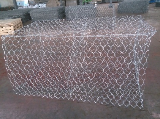 Tray + Plastic Film Gabion Fence System Galvanized Basket Stone Cages