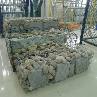 Tray + Plastic Film Gabion Fence System Galvanized Basket Stone Cages