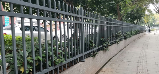 Customized Metal 4 Ft Black Aluminum Fence Garden