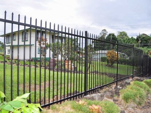 Powder Coated 1.2m Metal Picket Fence Spear Top Design