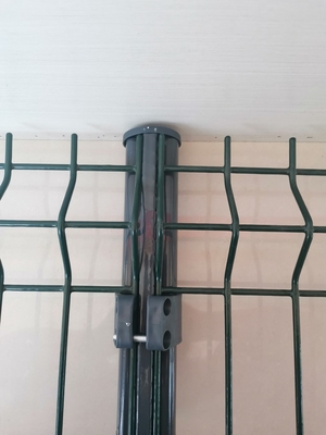 Curved Welded Mesh Bend Security Fence Panel Triangle Bend Fence 3D Fence for Garden