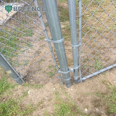 6ft Height Diamond Mesh Chain Link Fence Ideal For Green Garden Farm Square Post Type
