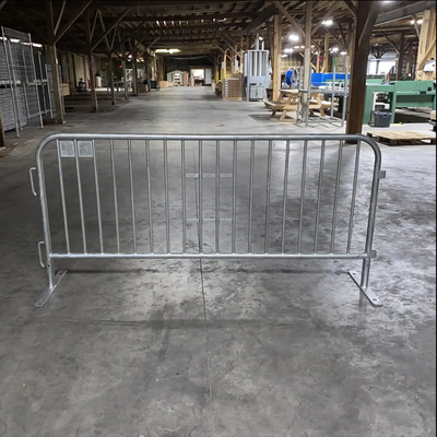 2.2mx1.1m Crowd Control Barrier Temporary Fencing For Festivals 5.0