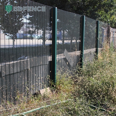 Barbed Wire Mesh 358fence / Safety Airport Fence