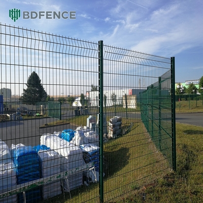 Easy Installation Garden Security Perimeter Customized 3D Curved Iron Wire Mesh Fence Peach Shape Post Fencing