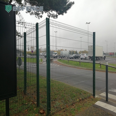Wire Dia 5mm Metal Mesh Fencing RAL 6005 Green Powder Coated 3D Fence Panel Triangle Bending Fence For Construction Site