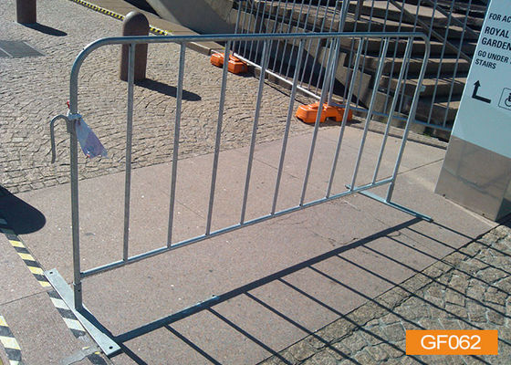 ISO14001 hot dip galvanized Crowd Barrier Fence for Construction