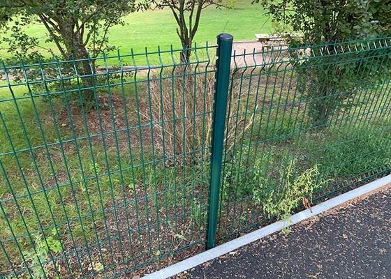 PVC Coated Peach Post V Mesh Security Fencing