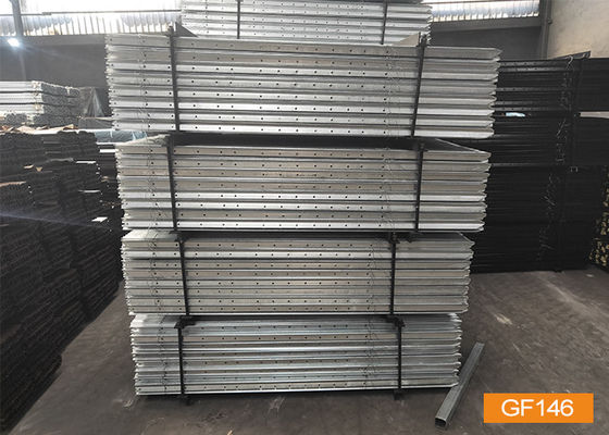 Metal Frame 2.45kg/m 7ft Fence Star Pickets