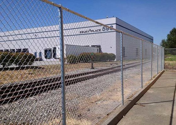 8 Ft Galvanized PVC Coated Cyclone Wire Mesh Chain Link Fence Roll For Philippines