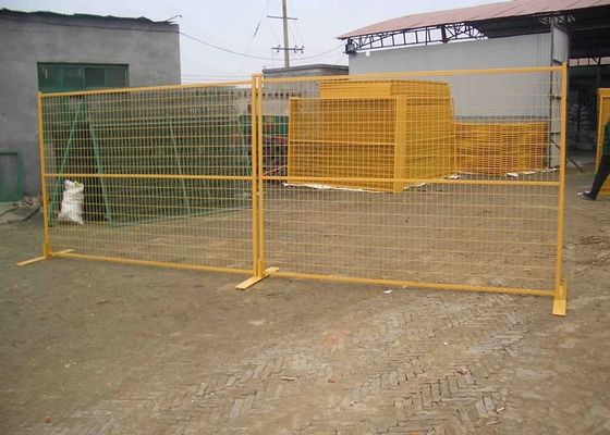 Canada style 6 Feet X 10 Feet Portable Fence Panels