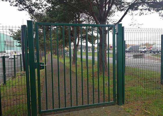 House Garden 3D Model Iron Gate Galvanized Garden Decoration 32x32mm Rail