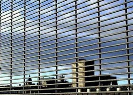 Airport Anti Climb High Security 358 Clear View Fence Panels