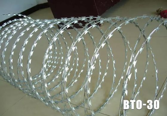 Anti Rust Concertina Wire Livestock Fence Panels