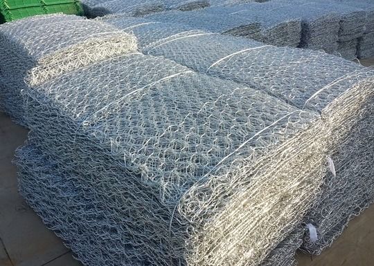 Heavy Zinc Hexagonal Woven Gabion Basket Fence