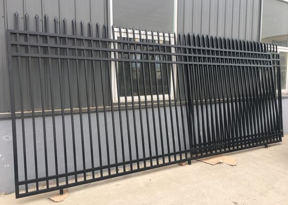 ISO9001 L2400mm Wrought Iron Tubular Steel Fence