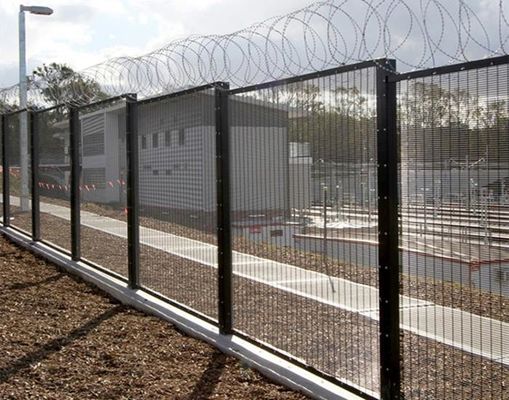 heavy duty 4mm Wire Anti Climb Security Fencing