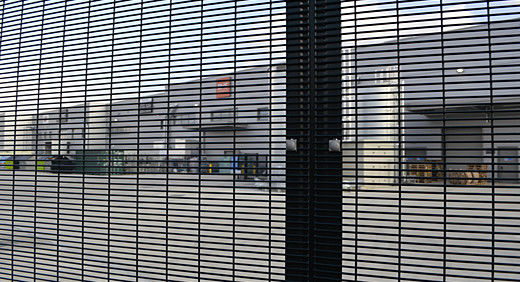 High Security Clear View Clearvu Fence 358 Anti Climb Fence for Australia Market Clamp Bar 40 x 5mm M8 Cup Square