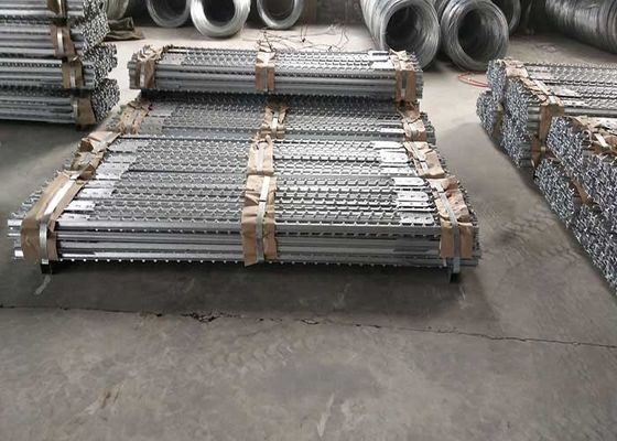 ISO14001 2015 Hot Dip Galvanized 8ft Steel Studded T Post