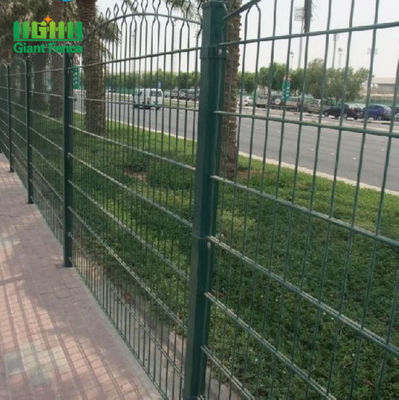 3.0mm 6ft Height Double Wire Mesh Fencing 55x200mm Welded Farm Security