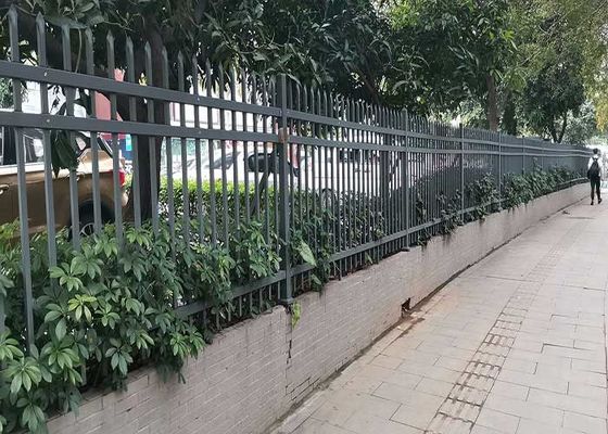 ISO9001 Private Grounds 1.8*2.4m Tubular Steel Fence