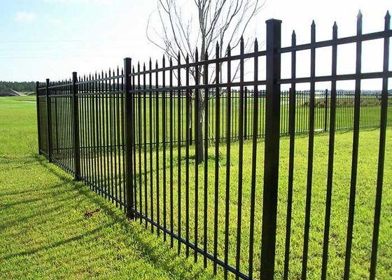 Garden Buildings Square Tube Black 25*25*1.2mm Spear Top Fence Aluminum Fence