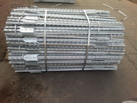 1.33lb/ft Galvanized Field Steel Studded T Post