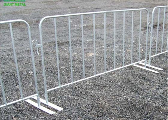 8.5 Ft Hot Dipped Queue Steel Crowd Control Barrier Fence With Flat Bases