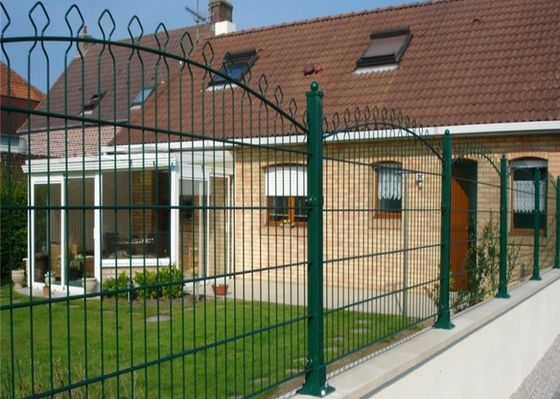 Public Ground 50*200mm hole Garden Wire Mesh Fence