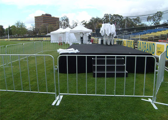 1.8mm Thickness Metal Steel Portable Road Safety Pedestrian Temporary Crowd Control Barricades for Traffic Control