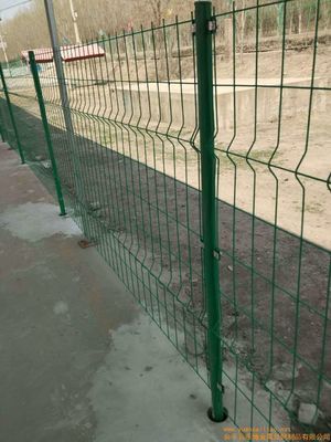 Metalx Factory Price Cheap Green/Black PVC Coated Outdoor Garden 3D Curvy Welded Bending Perimeter Security Wire/V Mesh