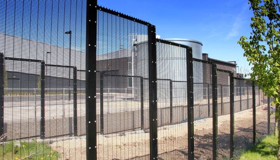 Anti-Theft 358 Security Fence Hot Dip Galvanized Anti-Climb Welded Wire Mesh Fence for School Yard Garden