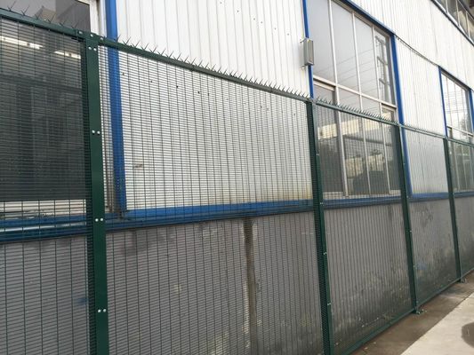 Small Opening 358 3.0mm Anti Climb Security Fencing