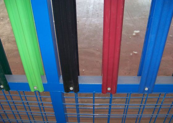 Colorful Powder Coated 2750mm Width Steel Palisade Fencing
