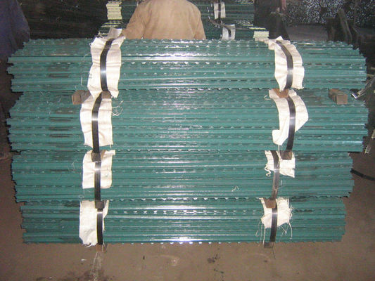 American 10ft Studded T Posts Galvanized For Farm
