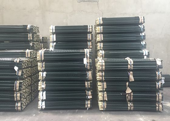 Galvanized 800mm Steel T Fence Post For Cattle Farming Solar Lights