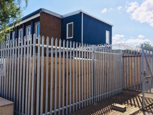 Security D Pale Powder Coated Palisade Fencing 2750mm Width