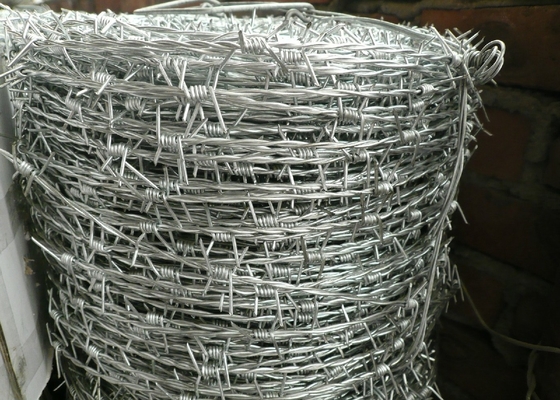 Fencing 3.4mm High Tensile Barbed Wire Oxidation Protection