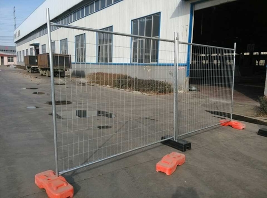 Hot Dipped Galvanized Temp Construction Fence Light Gauge 2400*2100 Welding