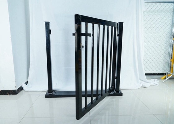 Ral6005 1.5/1.8m Height Metal Garden Fence Gate Pvc Coated Welded Pipe Single