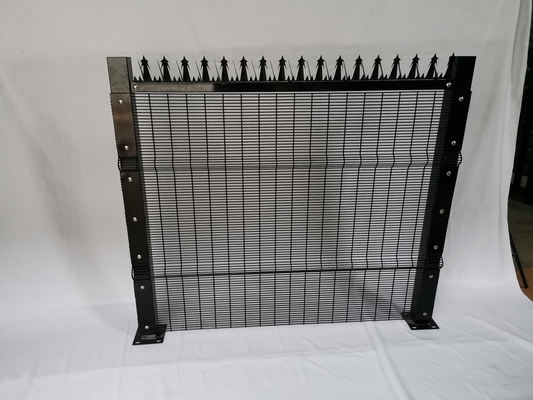 Black Hot Dipped Galvanized Anti Climb Security Fencing 358 Anti Scaling