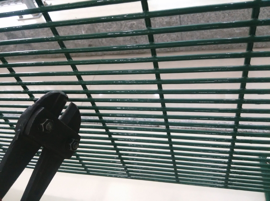 Galvanized Welded 358 Mesh Fencing Powder Coated Exterior